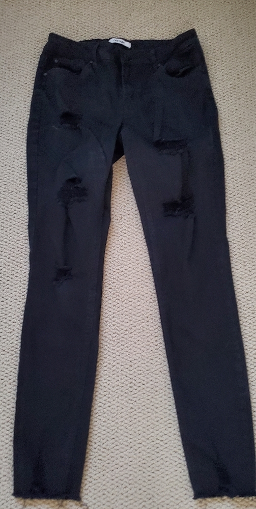Refuge black distressed highwaisted jeans